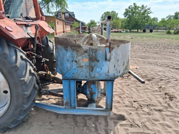 Betonkeverő 500 literes gardánhajtásos