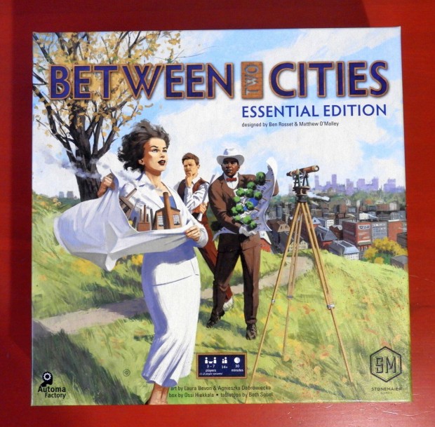 Between Two Cities Essential Edition trsasjtk