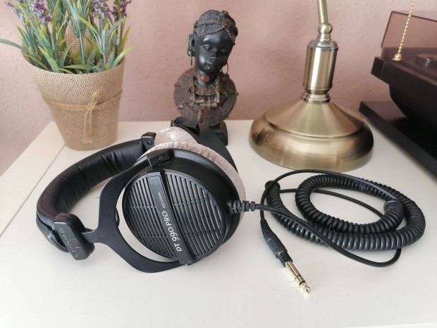 Beyerdynamic DT 990 Pro studi fejhallgat!