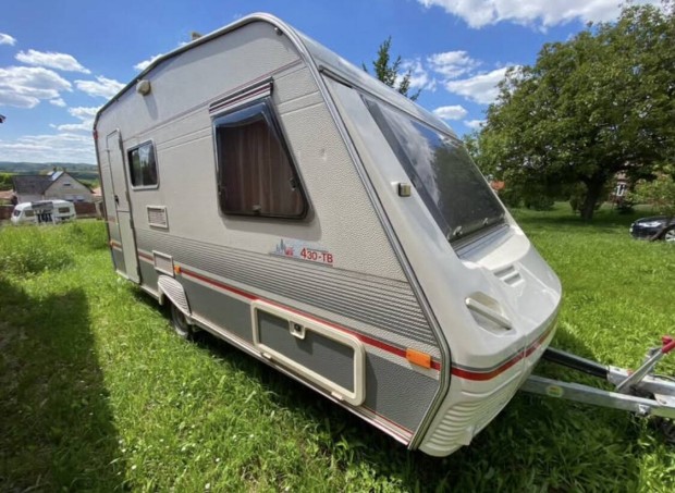 Beyerland Sprinter 430 TB Mover Elősátor