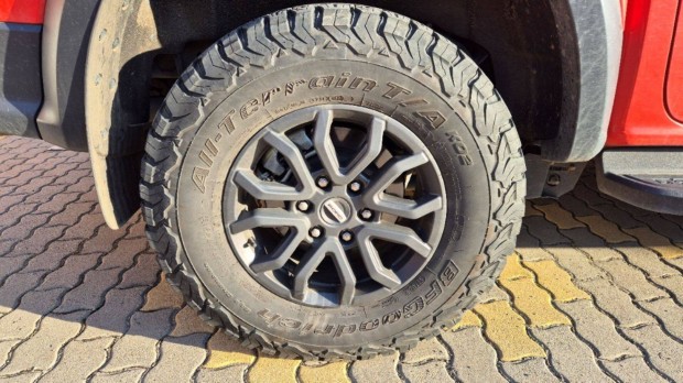 Bfgoodrich ALL-Terrain T/A KO2 gumiabroncs