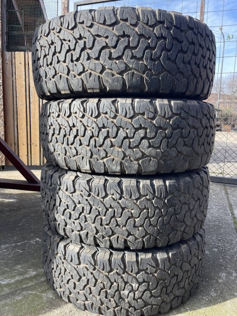 Bfgoodrich All Terrain T/A 265/65r17 terep gumi