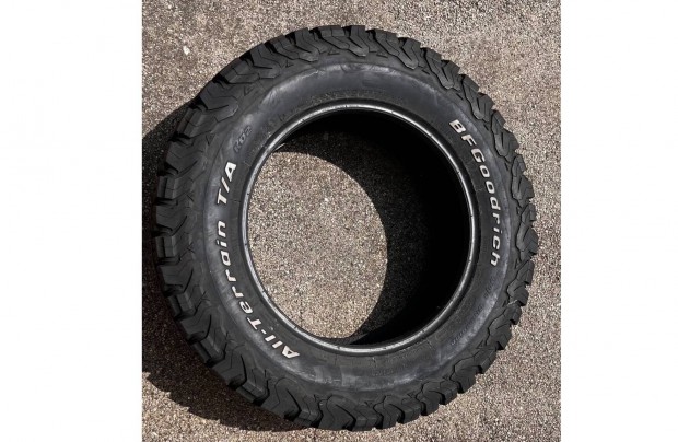 Bfgoodrich All-Terrain T/A KO2 265/65 R18, Pajero, 4db