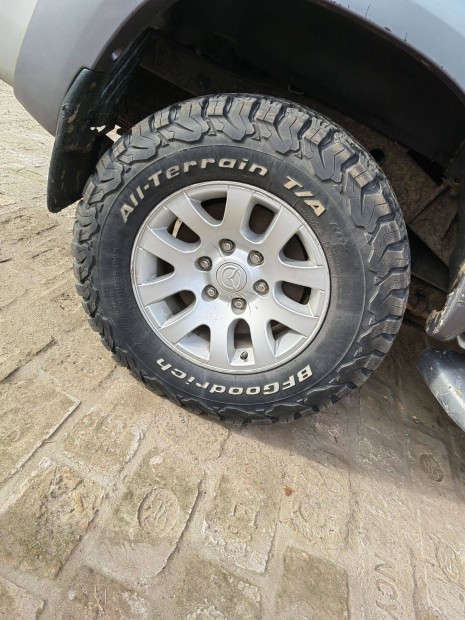 Bfgoodrich All-terrain U.S.A. Offroad 4x4 Gumik 255/70 R16