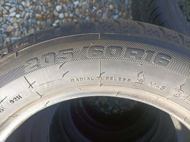 Bfgoodrich Tligumi garnitra szett 205/60 R16