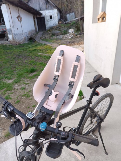 Bicikli Ker�kp�r Gyerek�l�s Sz�lv�d�vel