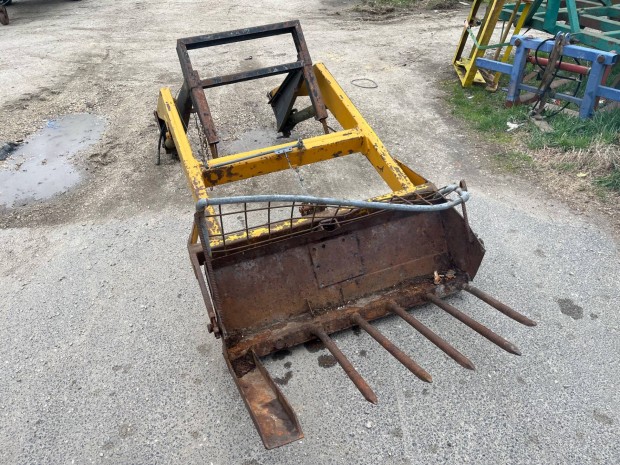 Big-ligt homlokrakod� ( konzolokkal )