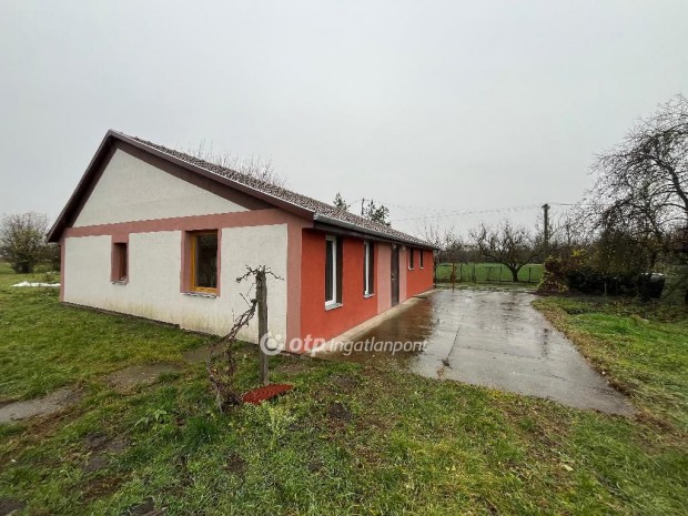 Biharugrai elad� 94 nm-es h�z