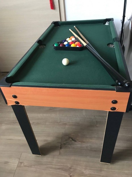 Biliárd asztal több funkcióval