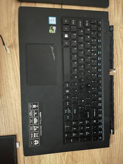 Billentyzet Acer Aspire VN7 592G