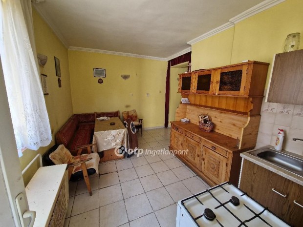 Birii elad� 75 nm-es h�z