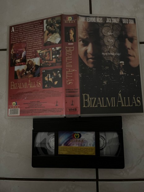 Bizalmi lls vhs 