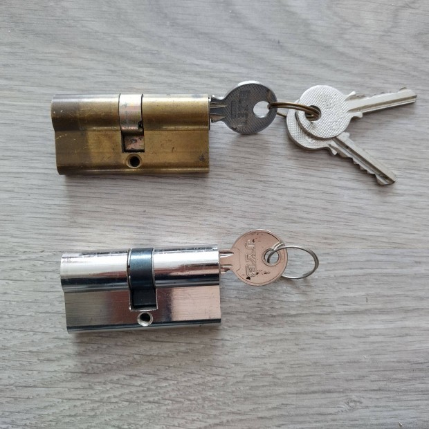 Biztons�gi ajt�z�r bet�tek egyben olcs�n elad�