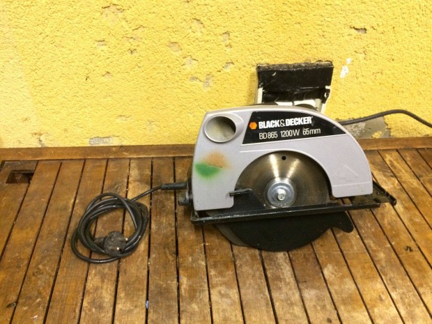 Black Decker Elektromos Kzi Krfrsz 1200 W