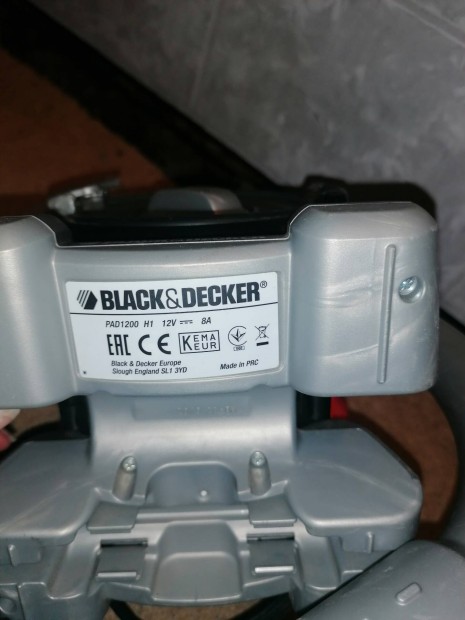 Black&Decker autós porszívó