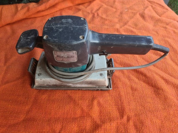 Black Decker csiszol