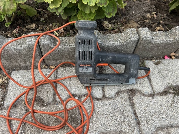 Black&Decker kapocsbelv 230V