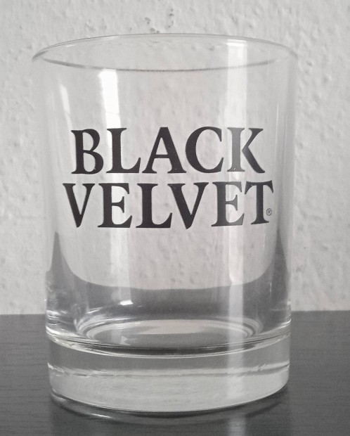 Black Velvet (Whiskeys) pohr 