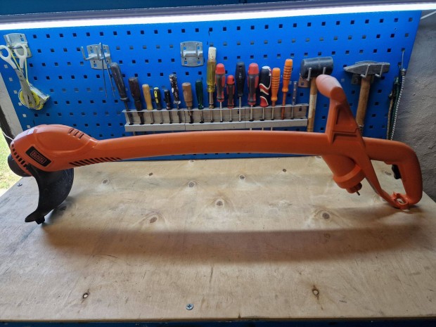Black & Decker GL 360 Fűszegélyvágó Fűszegélynyíró