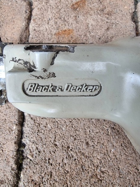 Black & Decker sövényvágó