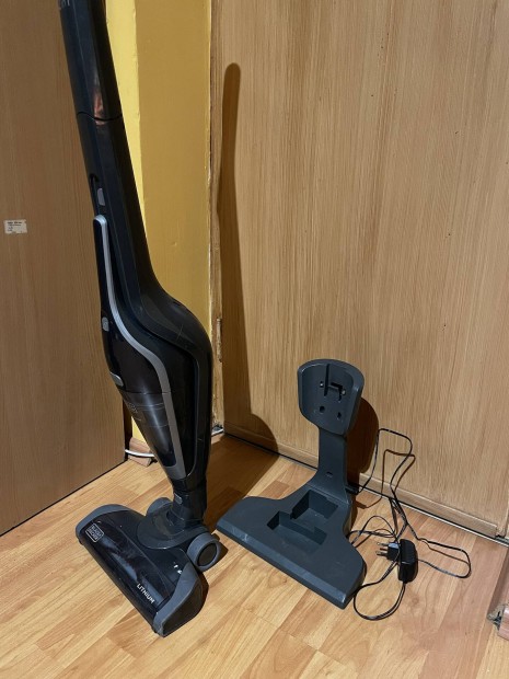 Black + Decker vezetk nlkli porszv