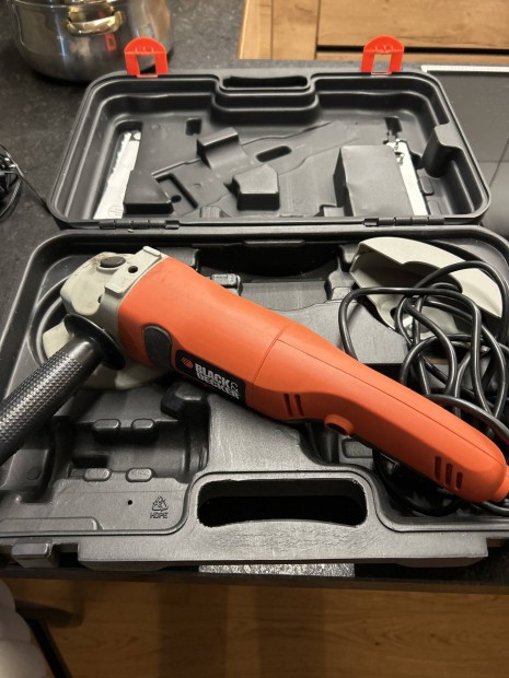 Black and Decker Sarokcsiszolo