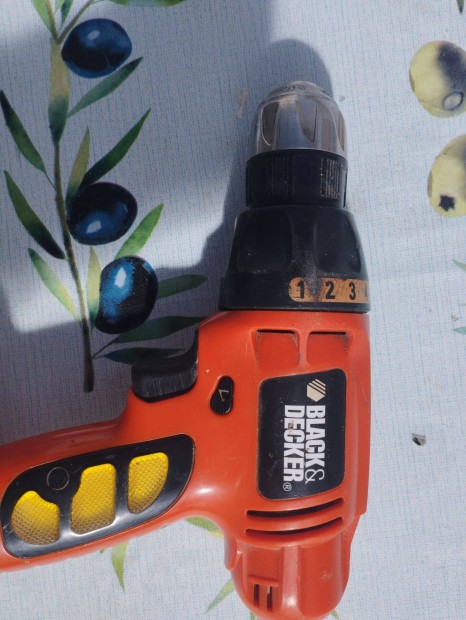 Black and decker csavarbehajt