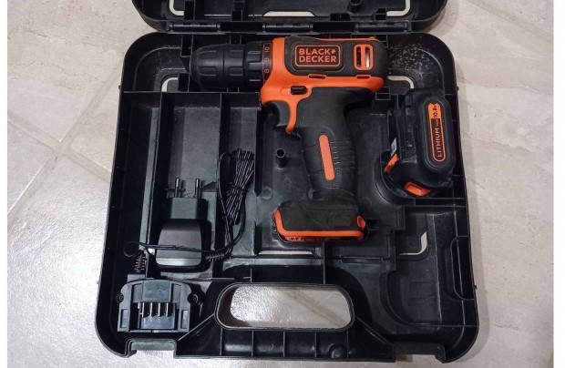 Black decker csavarbehajt csavaroz