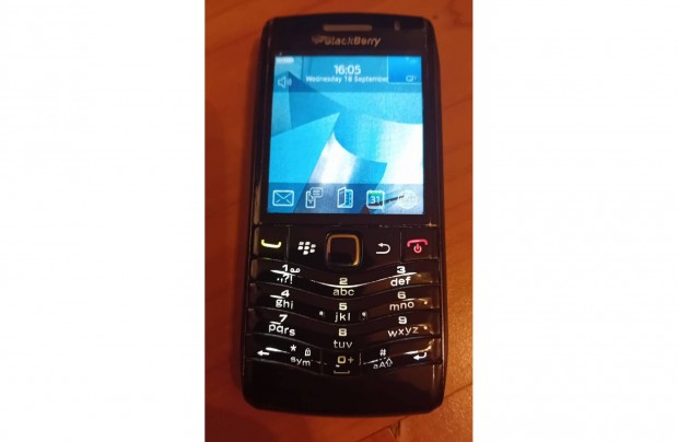 Blackberry 9105 Pearl Wifi 3G nyomgombos okos mobiltelefon