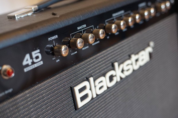 Blackstar Series One 45 gitrkomb