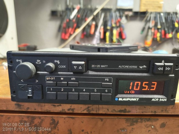 Blaupunkt ACR5425 (Coburg SQR49) kazettás autórádió