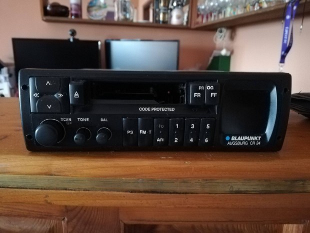 Blaupunkt Augsburg CR24 Kazettás autórádió