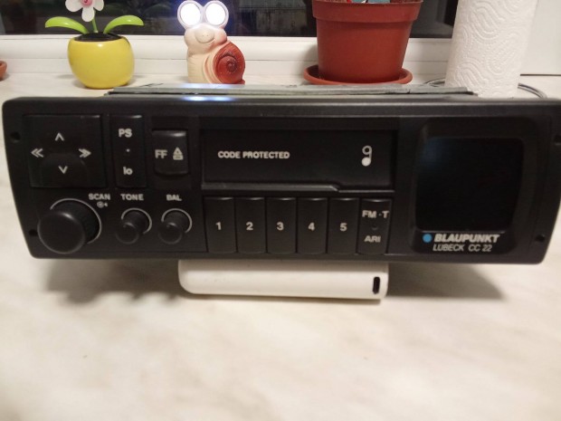 Blaupunkt Lbeck CC22 kazetts autrdi