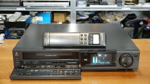 Blaupunkt RTV-820 HiFi Stereo VHS Recorder