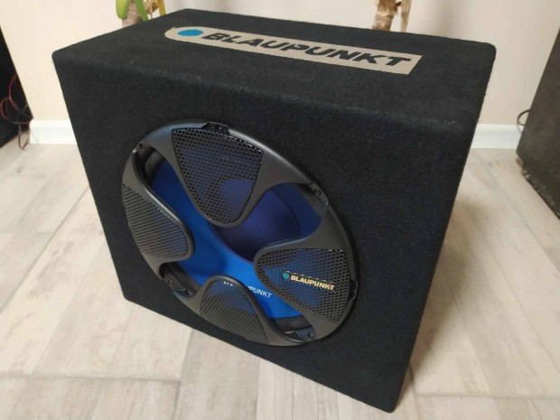 Blaupunkt autós subwoofer