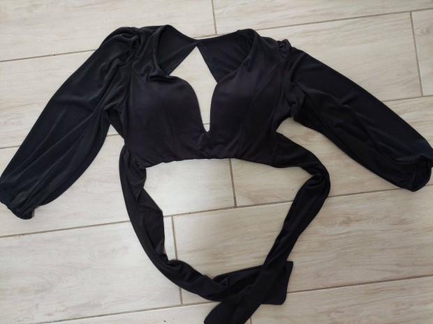 Blue Velvet Fekete megkötős crop top ,felső