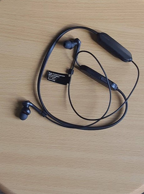 Bluetooth Flhallgat / j ra 20K