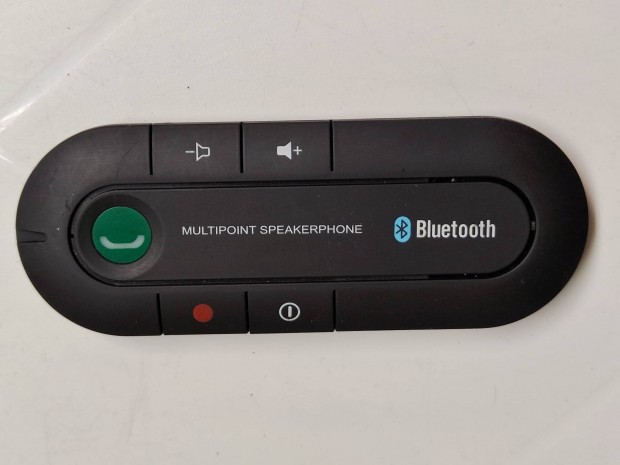Bluetooth auts kihangost. Tartozk USB tp kbel. 