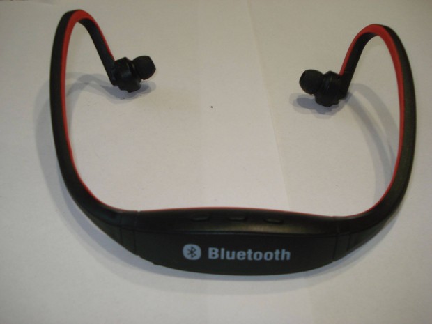 Bluetooth fejhallgat