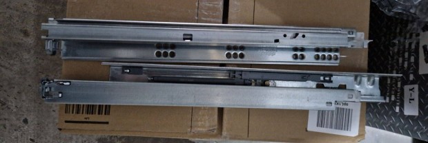 Blum Tandem fik 560H 450mm teljesen kihzhat 30kg beptett fkkel