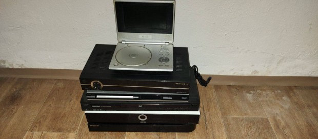 Bluray s dvd lejtsz 5db-os csomag egyben olcsn
