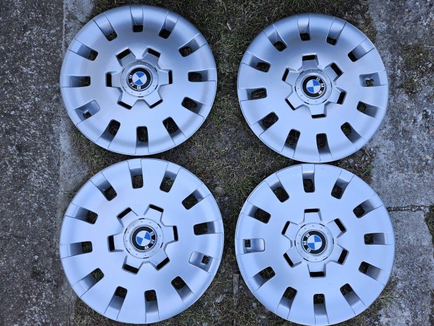 Bmw 15" disztarcsa 