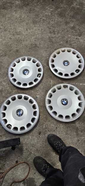Bmw 15 colos disztarcsa