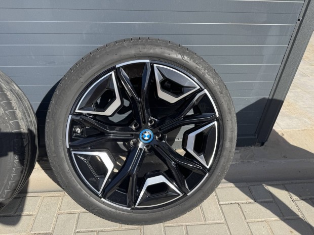 Bmw 22" IX alufelni