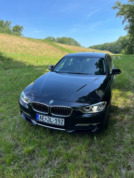 Bmw 318d Luxury 117000km elektronikus szervizes