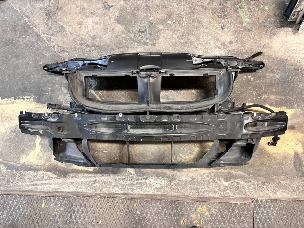 Bmw 3-as sorozat E90 E91 homlokfal