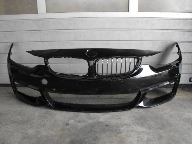 Bmw 4 F32 F33 F36 M Sport első lökhárító lökő 2013-2020