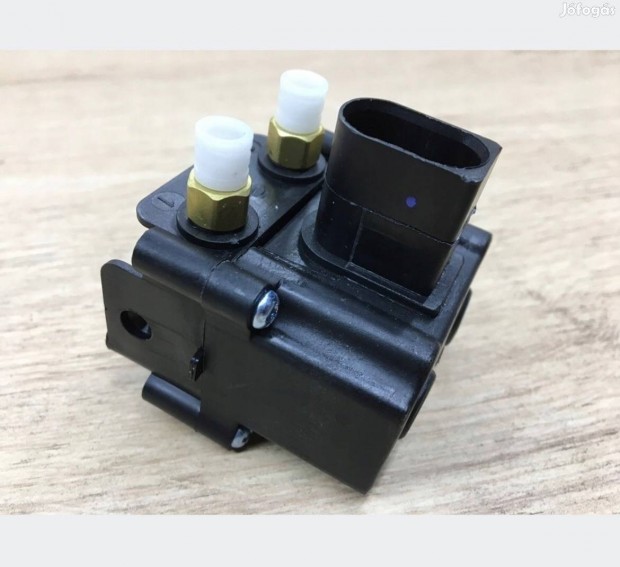 Bmw 5 F07 F10 F11 7 F01 F02 F04 X5 F15 X6 16 szeleptömb 37206875176