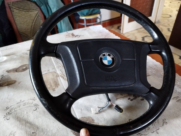 Bmw E34 légzsákos kormány eladó