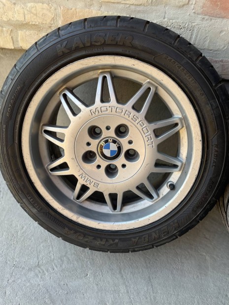 Bmw E36 M3 style 22 alufelni 5x120 17"